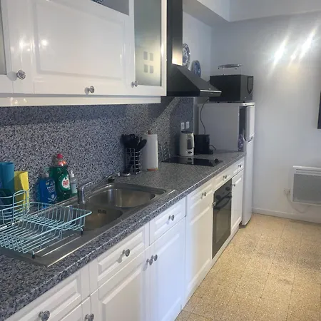 1 Holiday home